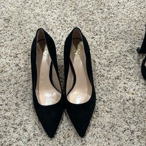 Black pointed toe heels, women size 7.